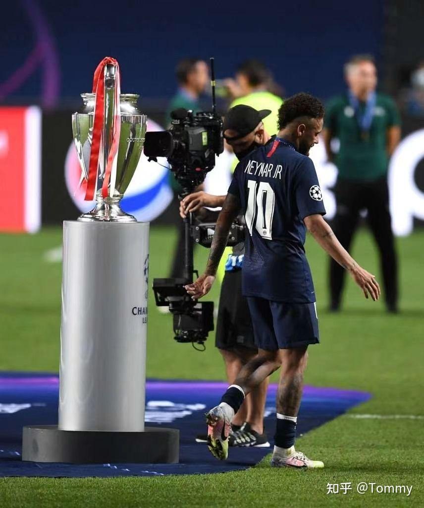 爱游戏体育-蒂姆连续二十场比赛得分超过回归赛场，拜仁挑战极限！的简单介绍