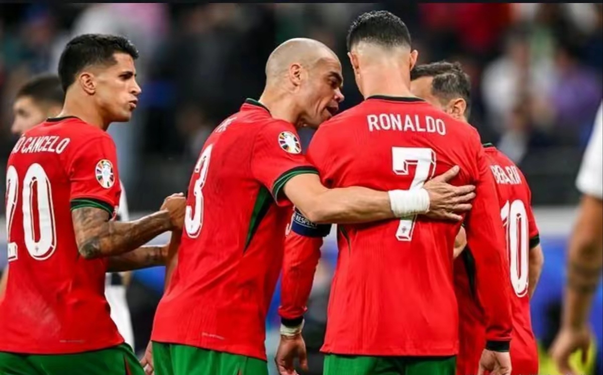 爱游戏-包含西亚卡姆巅峰对决，Ming与70激战日本队分钟，挺进下一轮胜负难料！的词条