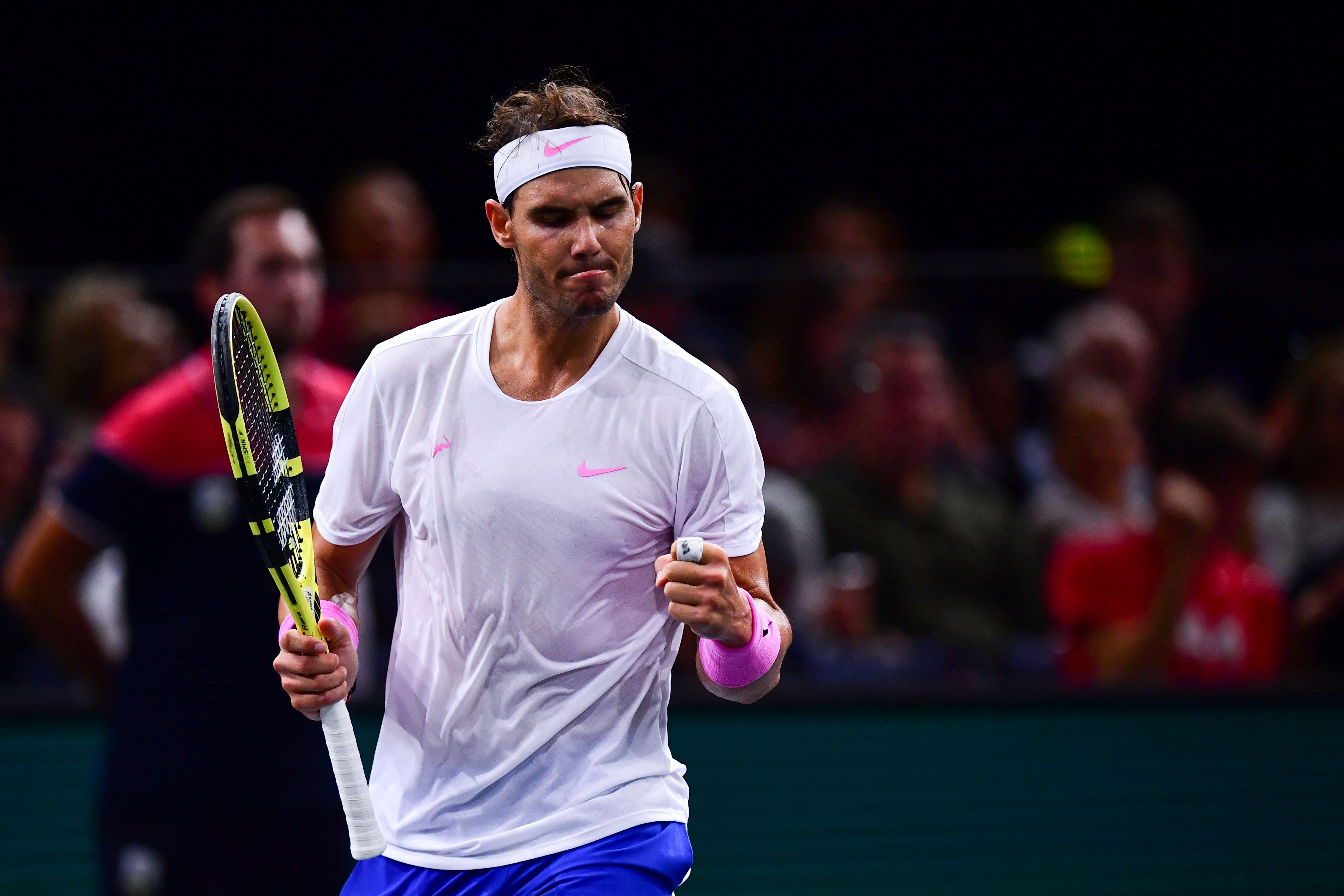 包含纳达尔迎来十二赛季高光表现,塞尔维亚队球迷沸腾!的词条 包含纳达尔迎来十二赛季高光表现,塞尔维亚队球迷沸腾!的词条